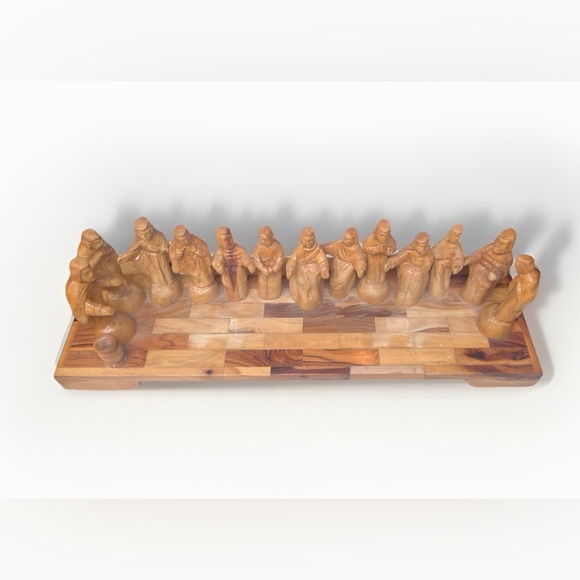 Last supper wooden display plague figurines stationary disciples Jesus